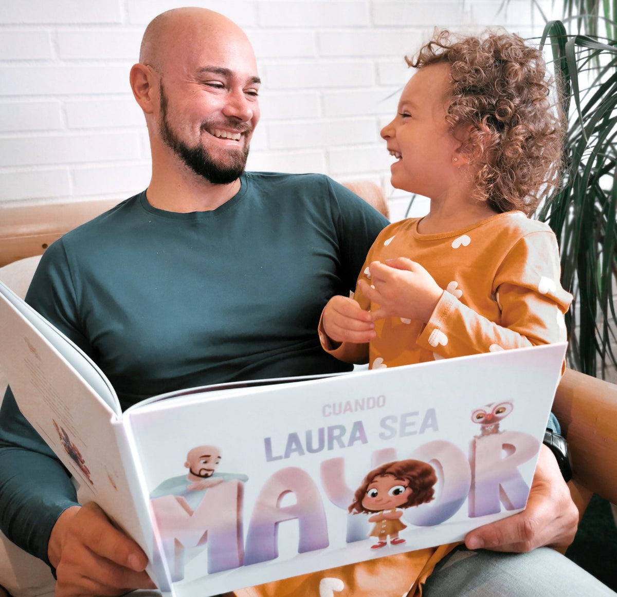 ¿El Día del Padre? ¡Más bien la SEMANA DE PAPÁ aquí en Hurra Héroes!