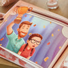 Ilustración vibrante de un libro de imágenes de amor personalizado para parejas que también es el mejor regalo para la pareja.